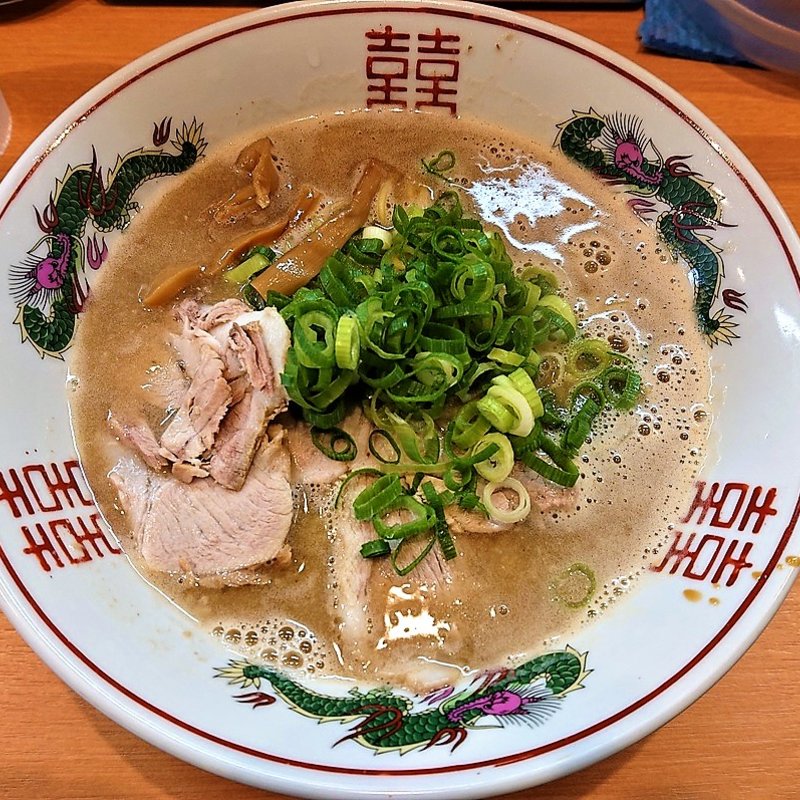 とんこつラーメン(ラーメン 丸っ子)