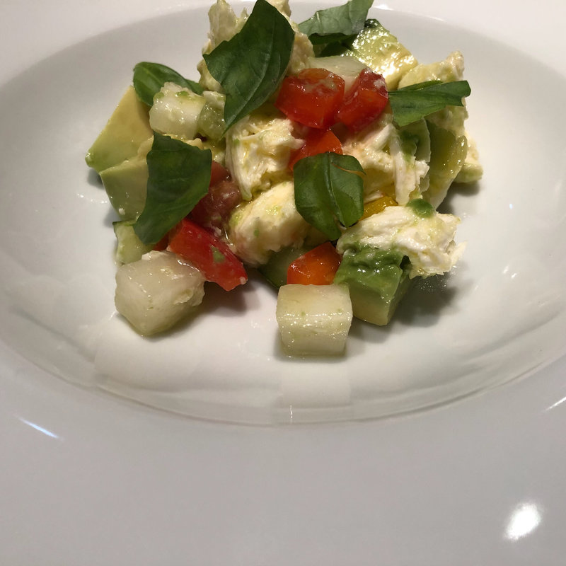 アボカドカプレーゼ(中野アッカ)