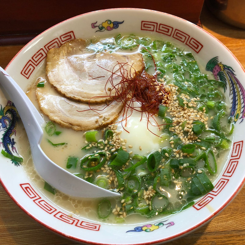 旨辛ネギラーメン(はかたラーメン 駅構内店)
