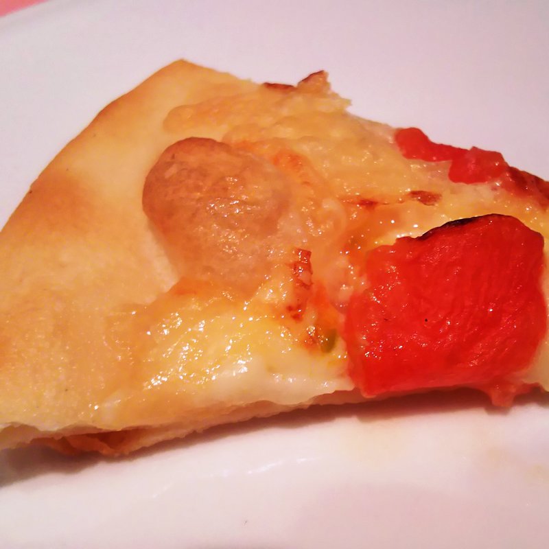 サーモンのピッツァ(ラ・カンティーナ )