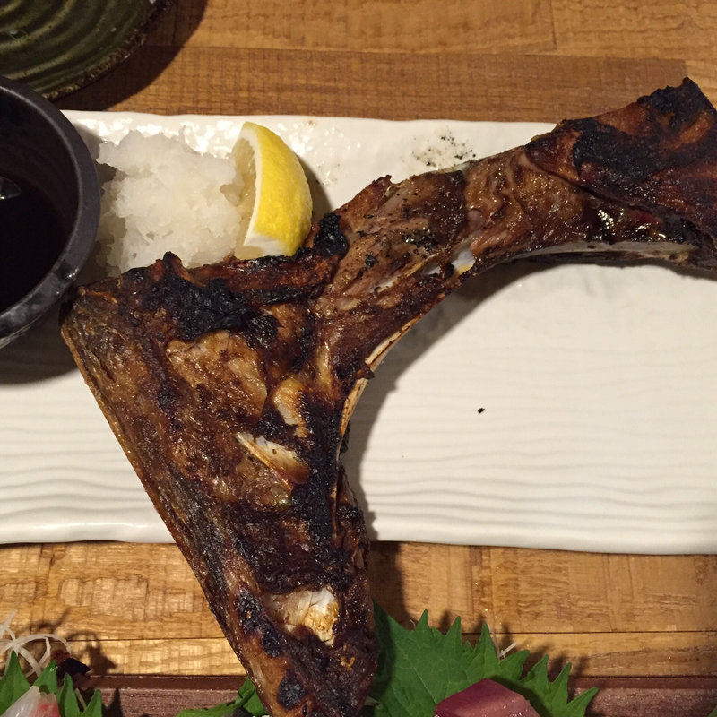 マグロカマの塩焼き(みんなの大衆酒場ぱちぱち)