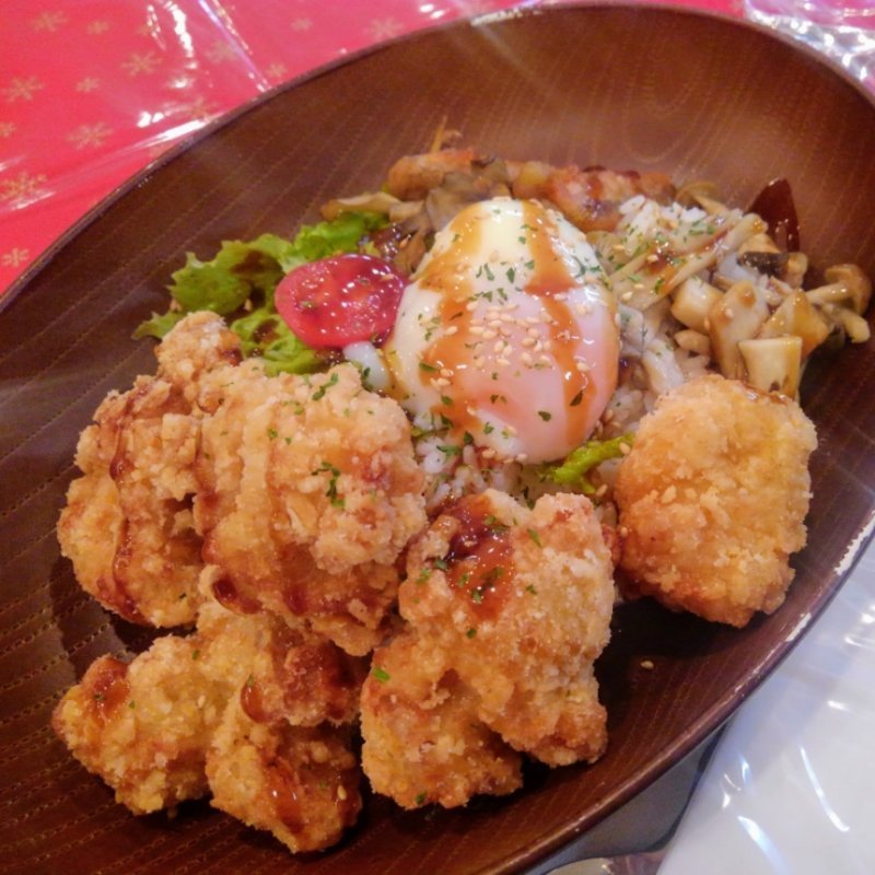 秋味 からあげ丼(ヴィーダカフェ 一関店 （VidaCafe）)