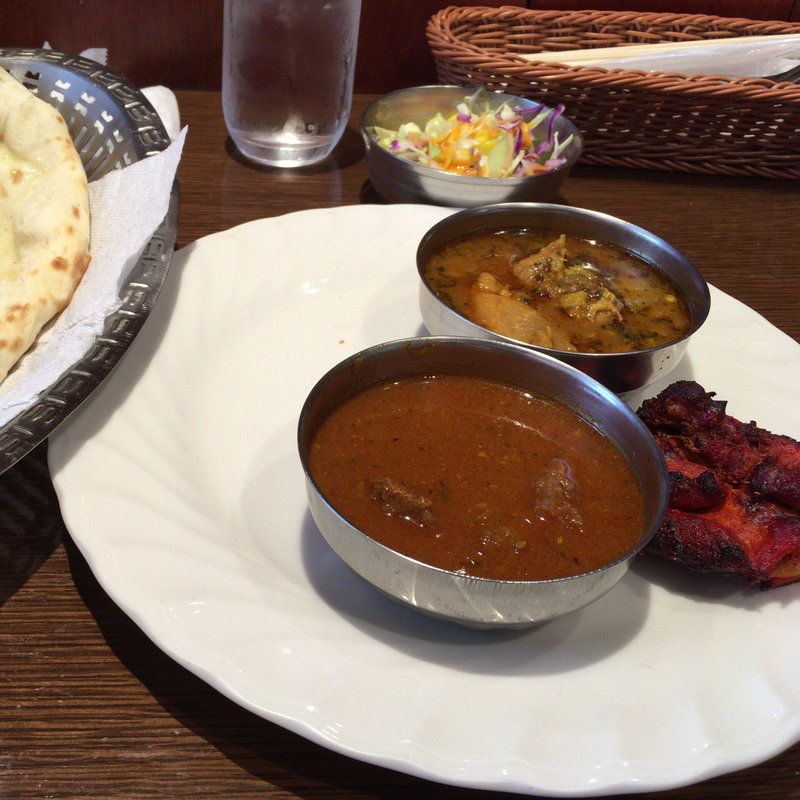 bセット(デヴィ　ダバ （DEVI　DHABA）)