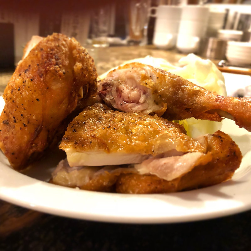 楽椿鳥（ひな鳥半身揚げ）(楽椿ーラクチン)