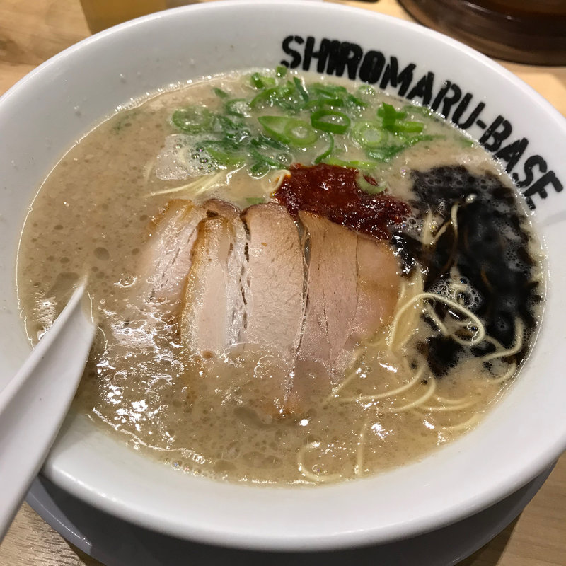 アカマルベース(イップウドウ シロマル ベース 渋谷店)