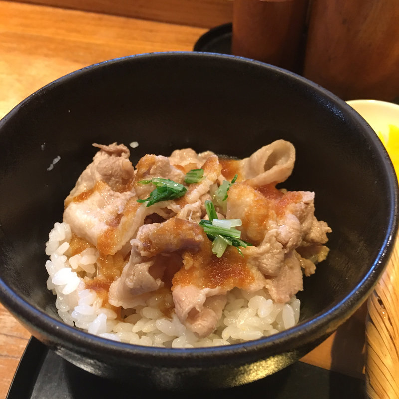 ミニ黒豚丼(欅くろさわ)