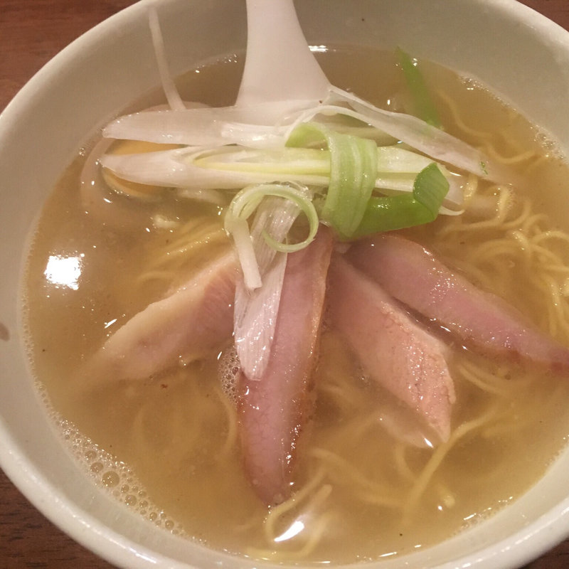 鯛塩バターラーメン(らーめん厨房 どる屋 （どるや）)