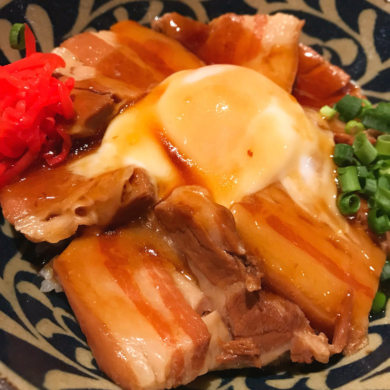 ラフテー丼定食(ちゅら屋 相鉄ジョイナス店)