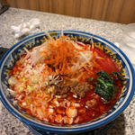 赤火鍋麺