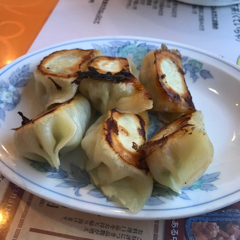 餃子(中華料理 李香)