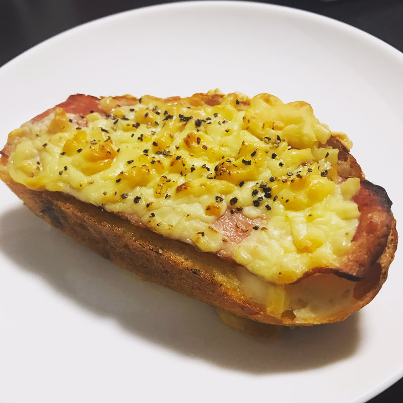 とろ〜りチーズのクロックムッシュ(ハートブレッドアンティーク 銀座店)