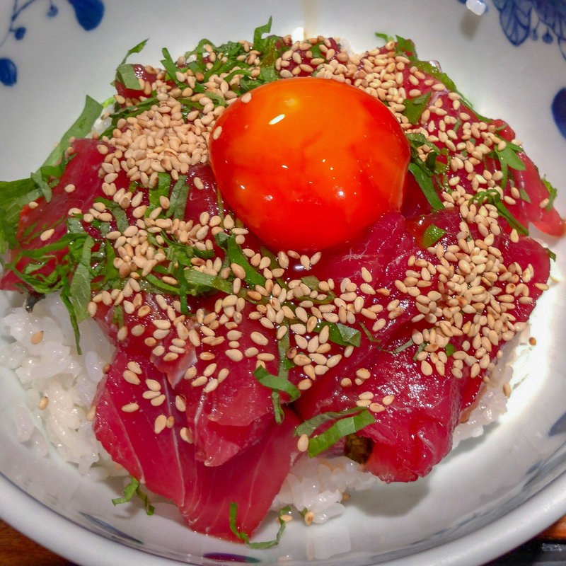 漬けまぐろユッケ丼(めしの助 )