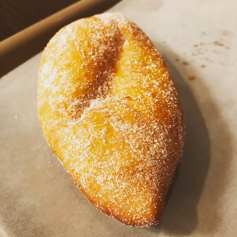 クリームドーナツ(ニキベーカリー 綾瀬店)