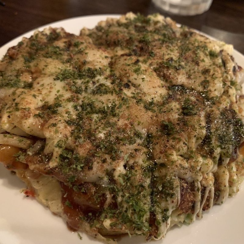 お好み焼きミックス玉ハーフ(真心 TEPPAN イザカ屋のビッケ)