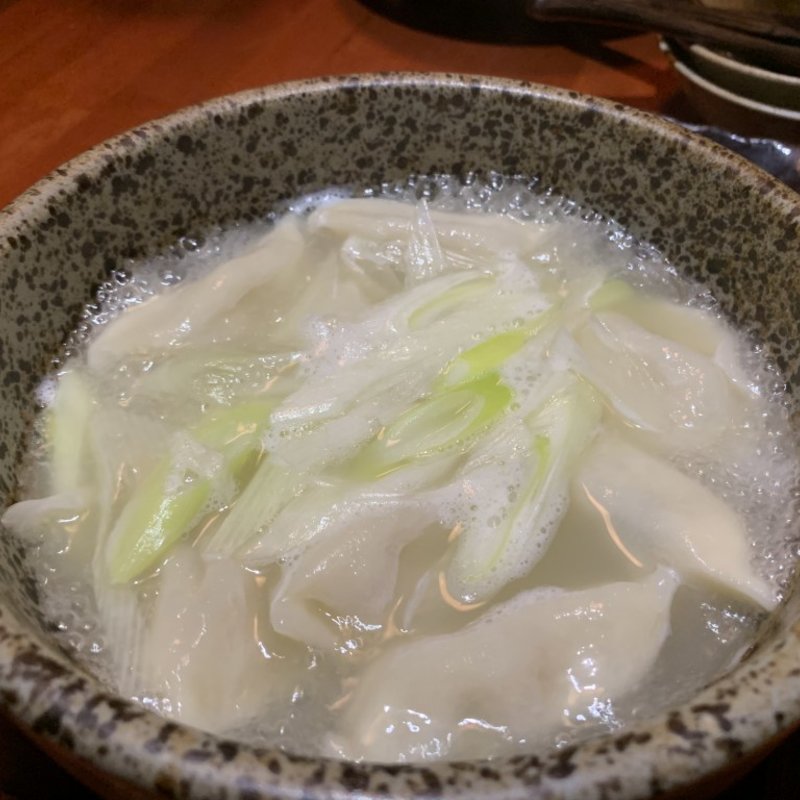 自家製鶏ガラスープの炊き餃子(イドバタ炉ばた （隠れ家的炉端焼き居酒屋）)