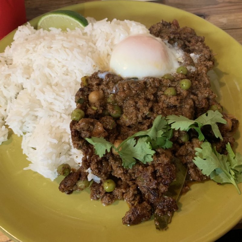 ラム＆ピースなキーマカレーを温泉玉子トッピング(Tiki （ティキ）)