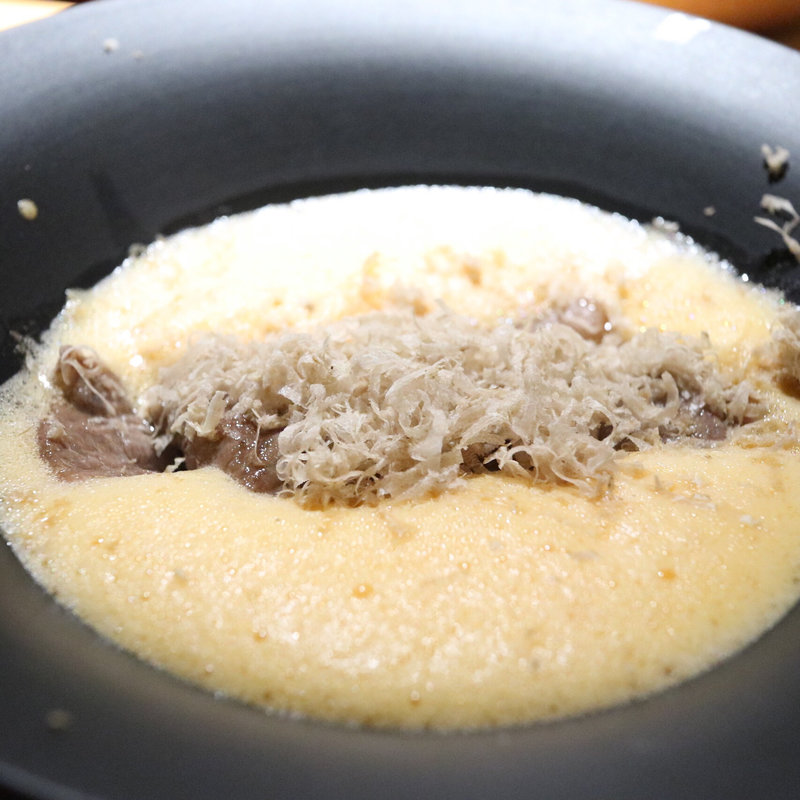 すき焼き白トリュフ(東京肉しゃぶ家)