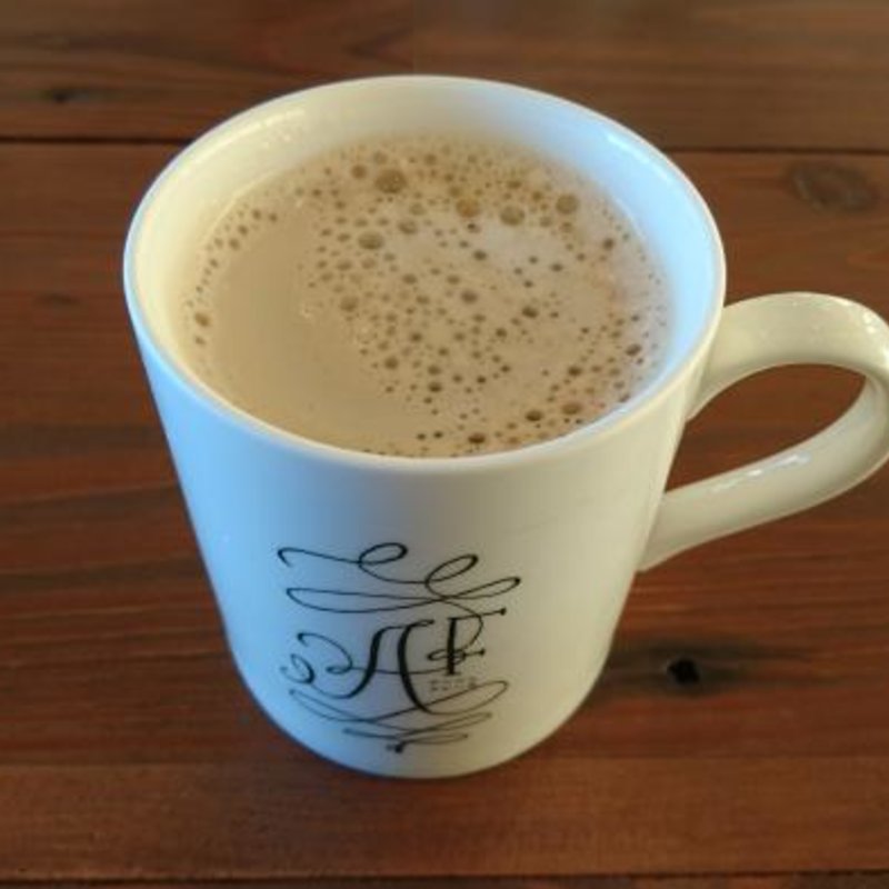 ホットカフェオレ(カフェ アンジェ・フレーゼ )