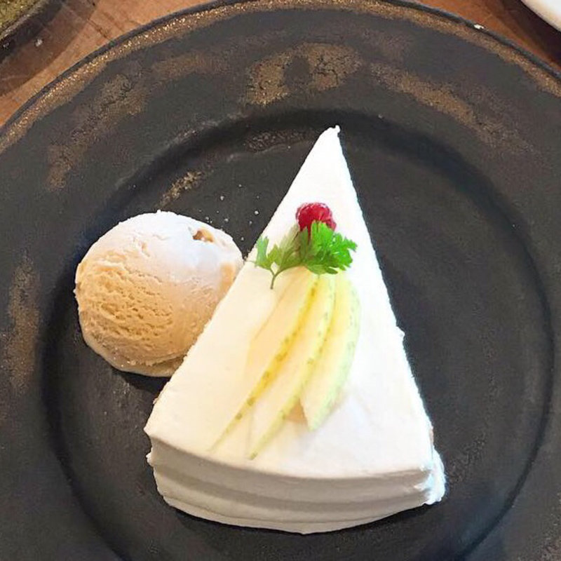 りんごのショートケーキ(つむる)