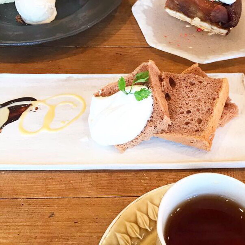 シナモンのシフォンケーキ(つむる)