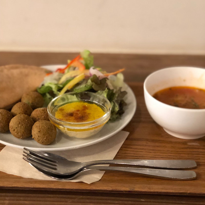 ファラフェルプレート(イート・モア・グリーンズ （eat more greens）)