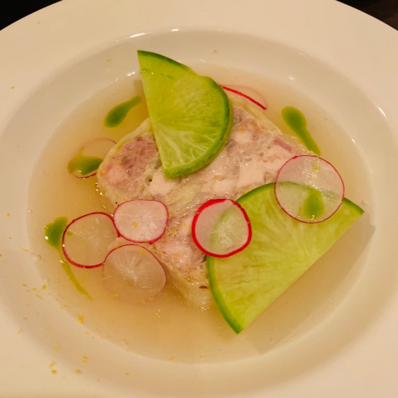 ホロホロ鳥の温かいテリーヌ(湯島ワイン食堂 パパン)