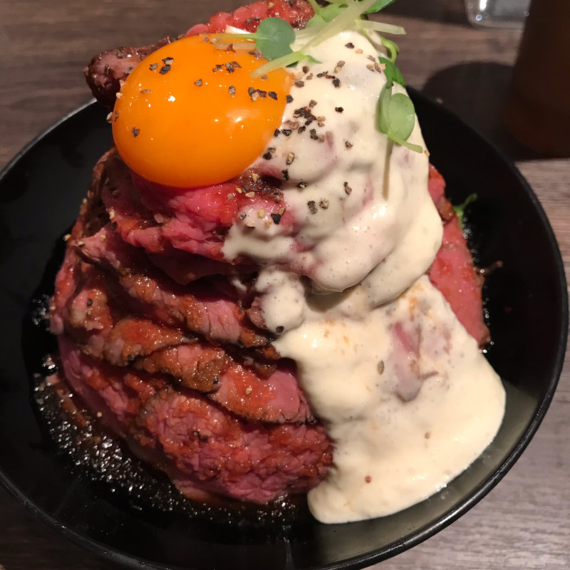 ローストビーフ丼（大）(Redrock 大須まねき猫店)