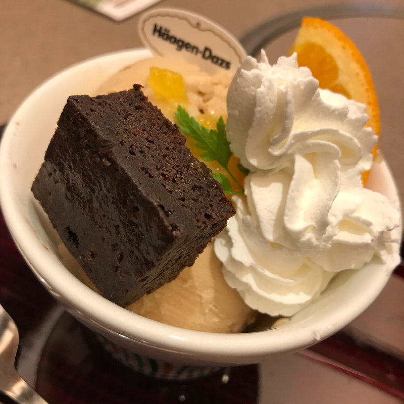 ハーゲンダッツキャラメルアイスパフェ(かごの屋 北大路下鴨店 )