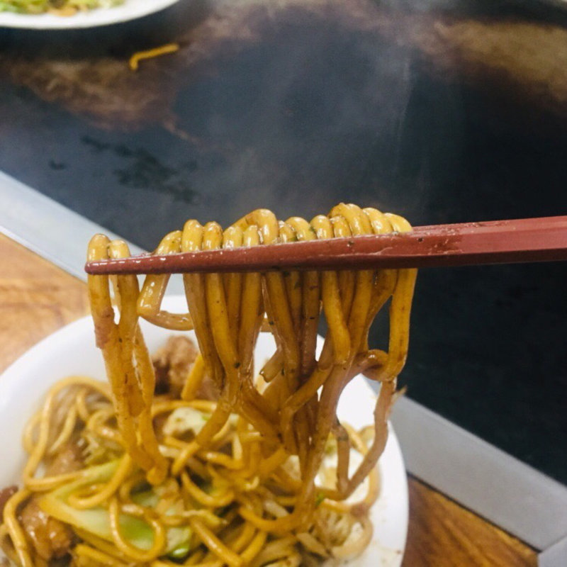 焼きそば(お好み焼まなみ )