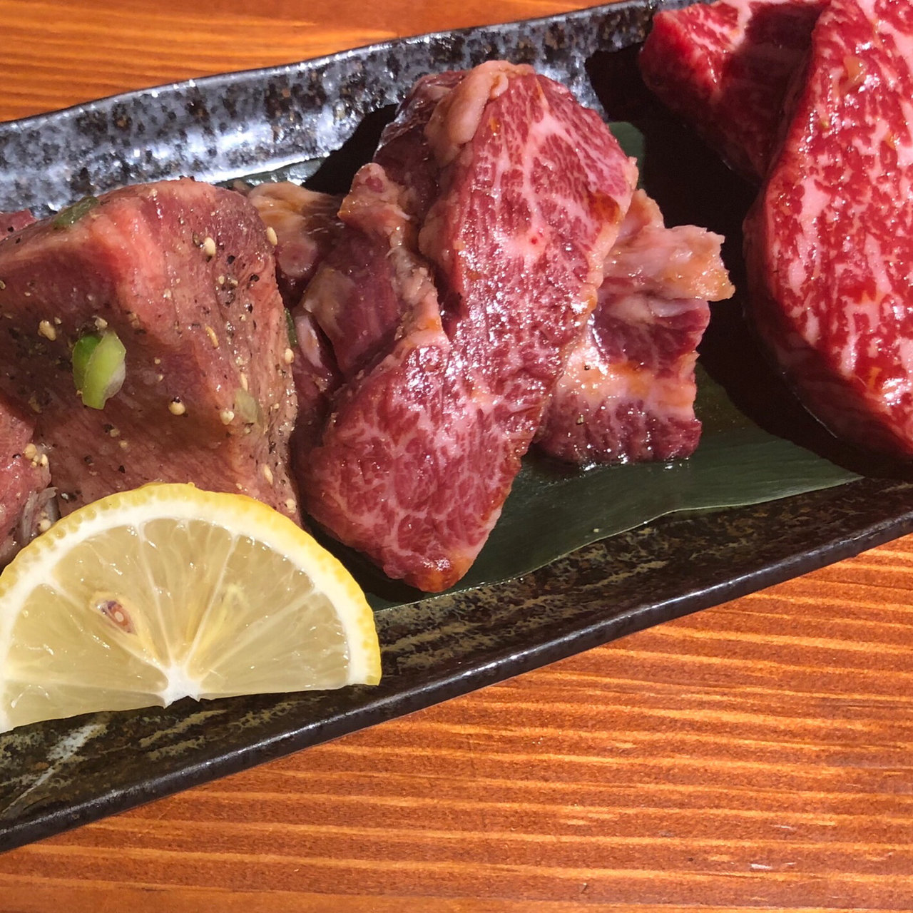 ぐら三種の神器盛り 炭火焼肉 ぐら の口コミ一覧 おいしい一皿が集まるグルメコミュニティサービス Sarah