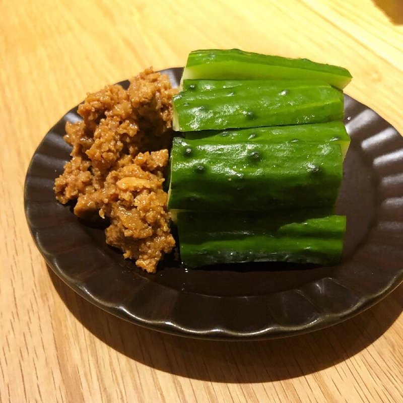 自家製八丁味噌の鶏味噌きゅうり(鶏と野菜 炭焼 久三酉)