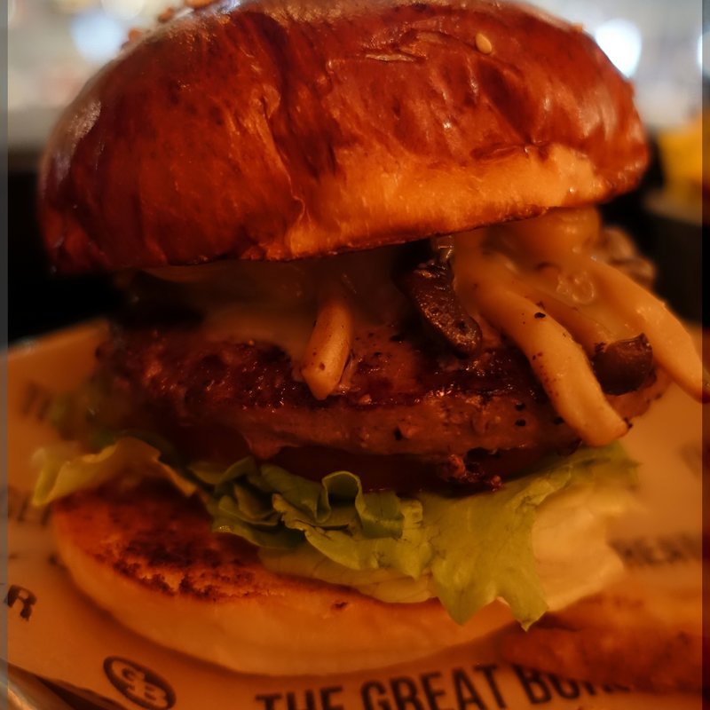 マッシュルームモッツァレラバーガー(THE GREAT BURGER STAND ザ グレートバーガー スタンド 渋谷駅前店)