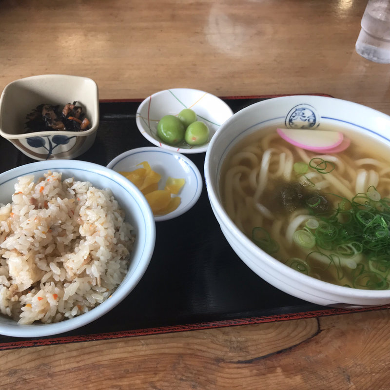 うどん定食(英ちゃんうどん 村山田店)