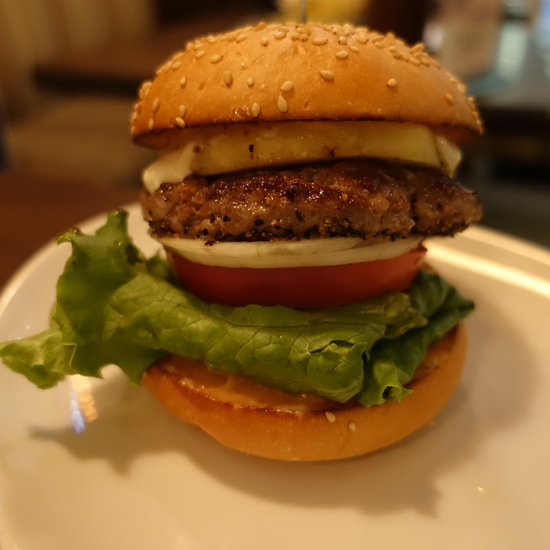 タルタルパインナップルバーガー(ウェーブスバーガー 名駅店)