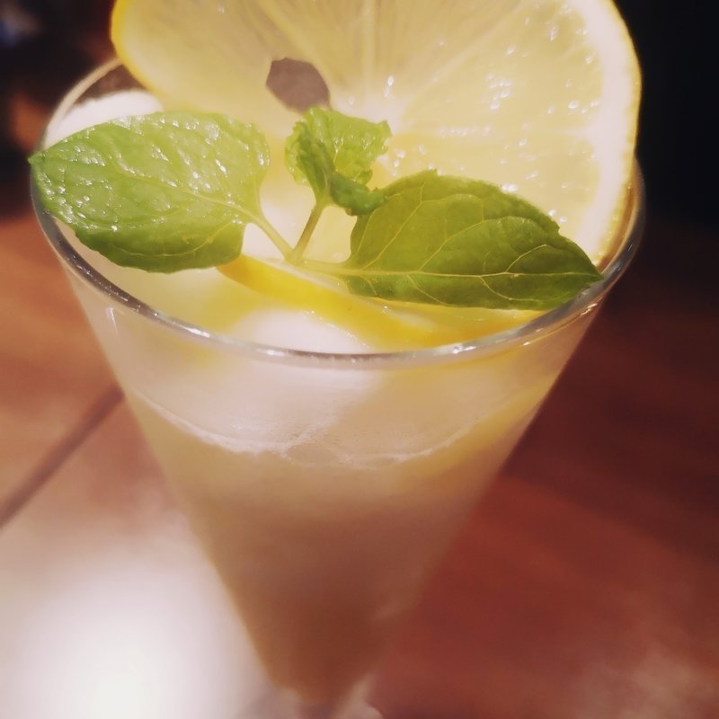 洋梨のグラニータ(俺のイタリアン新橋)