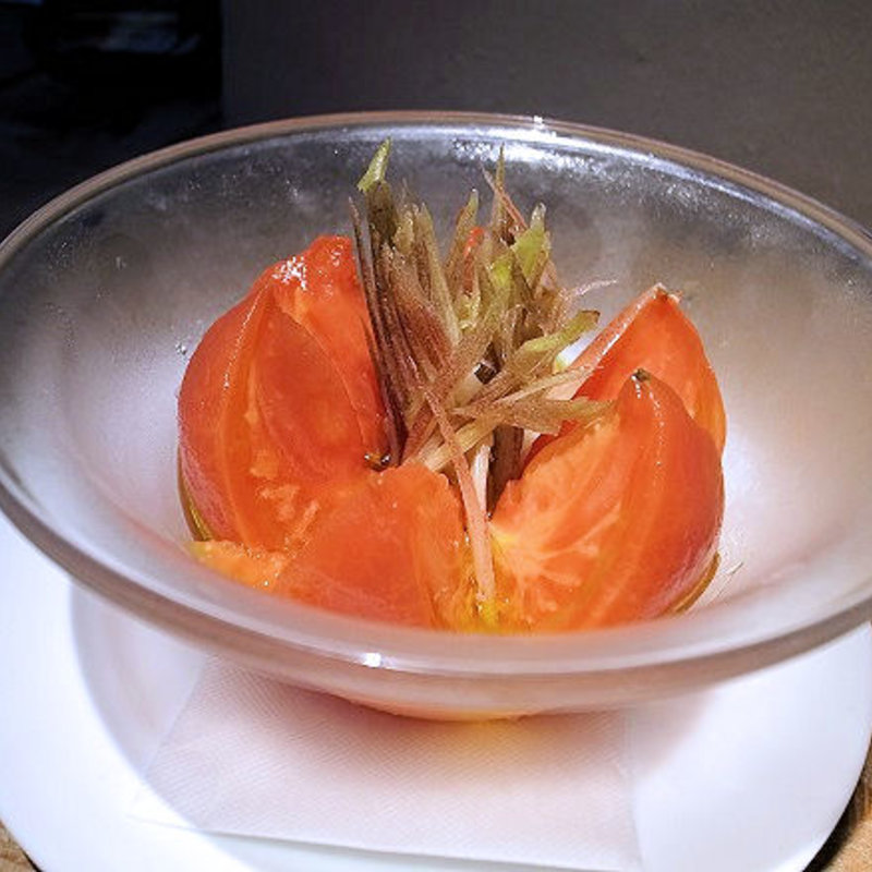 特大トマトの丸ごとピクルスとみょうが(E・A・T （イーエーティー）)