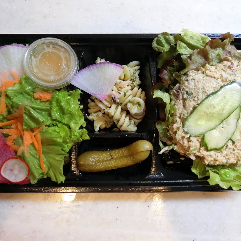 ツナサラダBENTOBOX(ＷＩＳＥ　ＳＯＮＳ　ＴＯＫＹＯ)