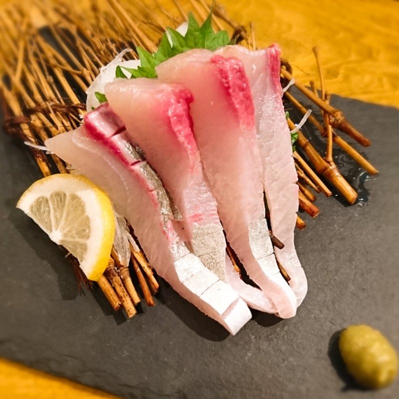 カンパチ造り(隠れ家ダイニング林Rin)