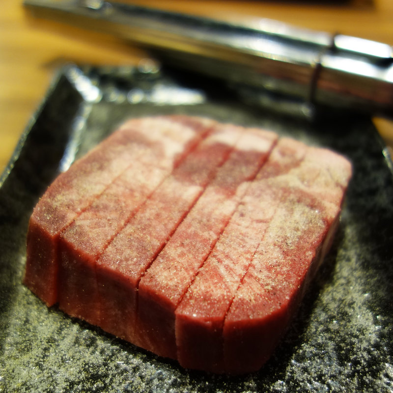 厚切りタン(もつ鍋 焼肉 岩見 西新店)