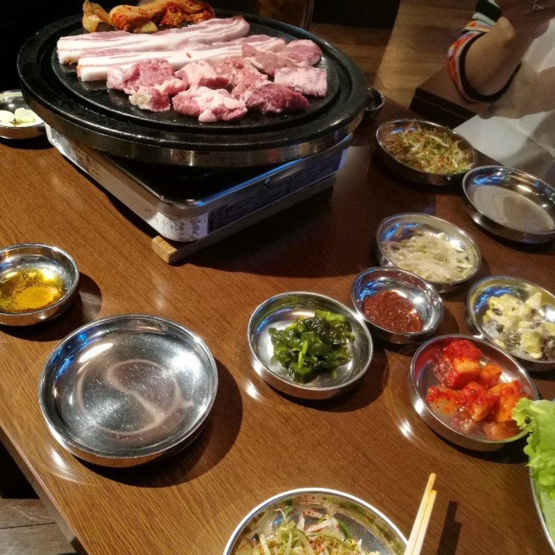 オンドル生豚ハラミセット(とんちゃん 池袋南店)