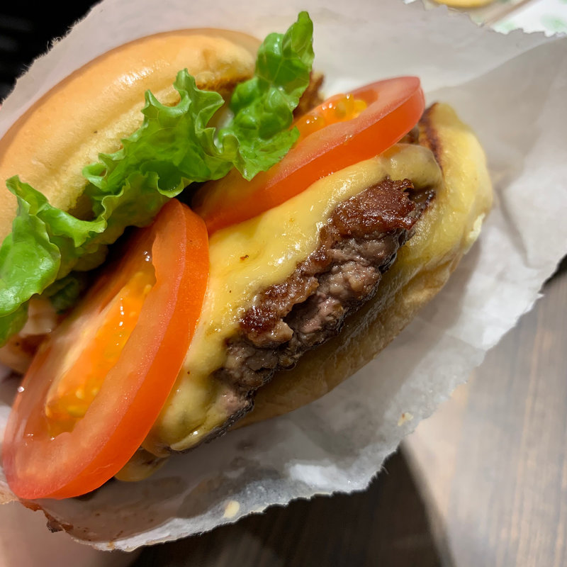 ハンバーガー(シェイクシャック 恵比寿)