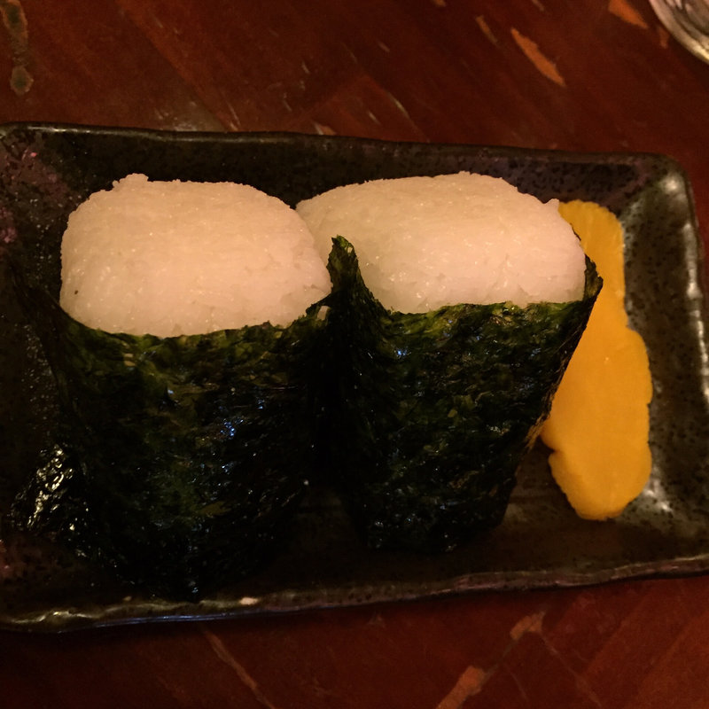 おにぎり(とり皮 みつます 大橋本店)