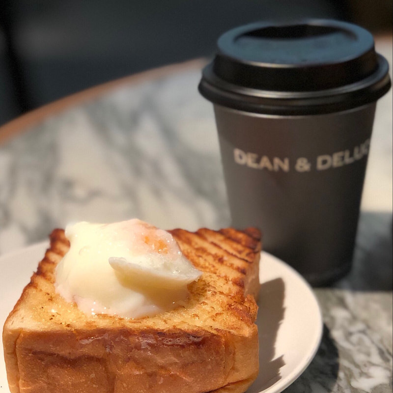 エッグトースト(DEAN & DELUCA カフェ クリスタ長堀)