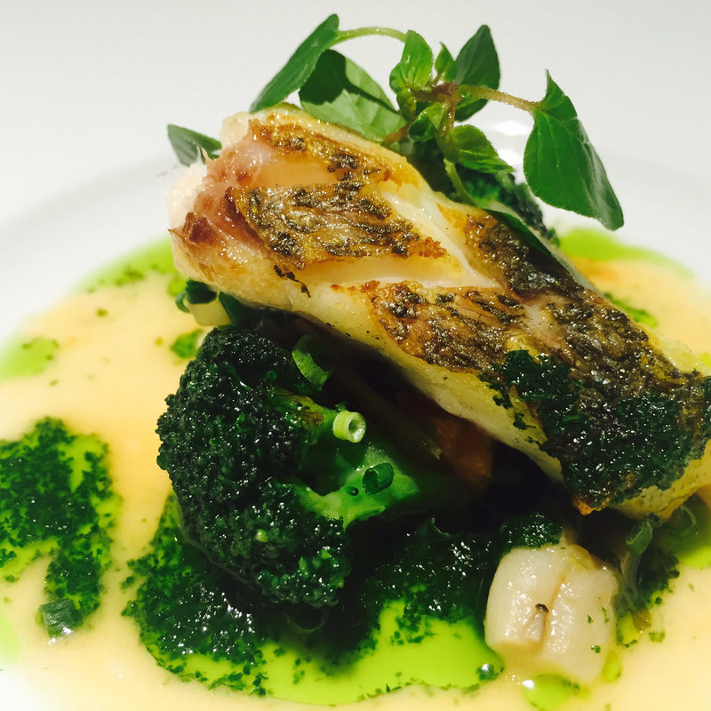 白チヌのソテーフィッシャーマンズソース(ビストロフレンチ ア・マ・ファッソン )