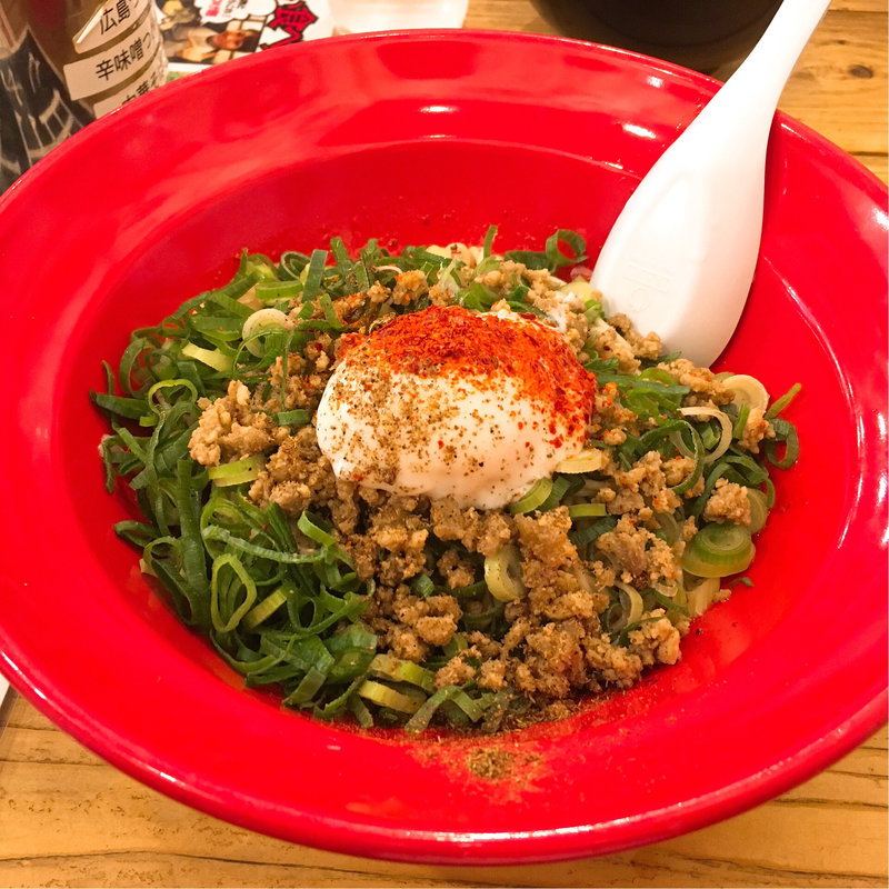 担々麺(ばくだん酒場 延広店 （ばくだんさかば）)