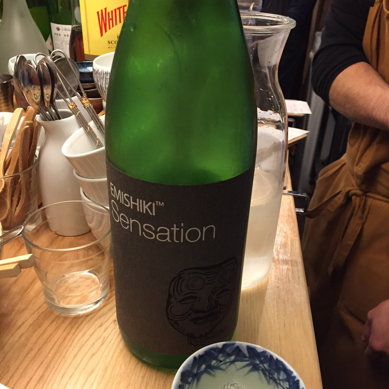 EMISIKI  黒(博多酒場ソルリバ)