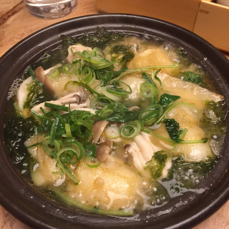 おもちとカブの揚げ出し(博多酒場ソルリバ)