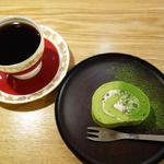 コーヒーとケーキのセット(Koyama Coffee(コヤマ コーヒー))