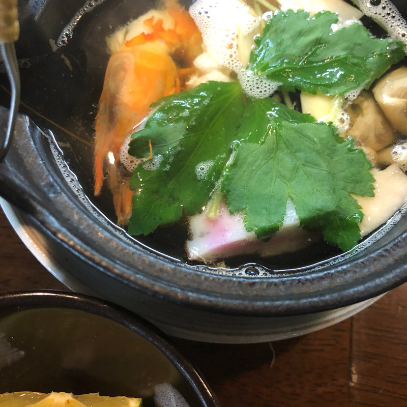 土瓶蒸し(酒房たかだ本店)