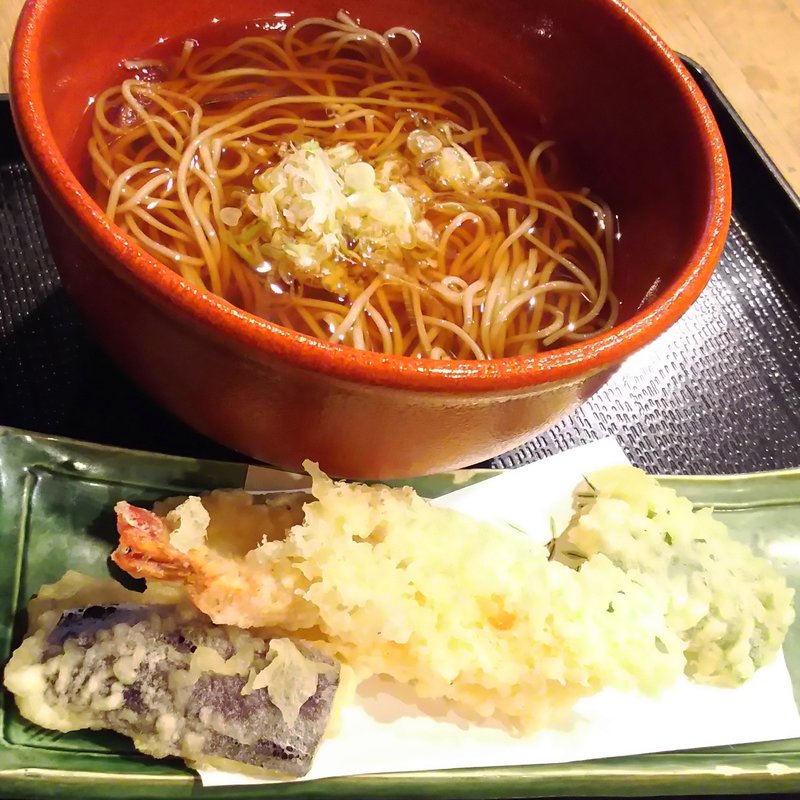 天ぷらそば(猪口猪口 (ちょこちょこ))